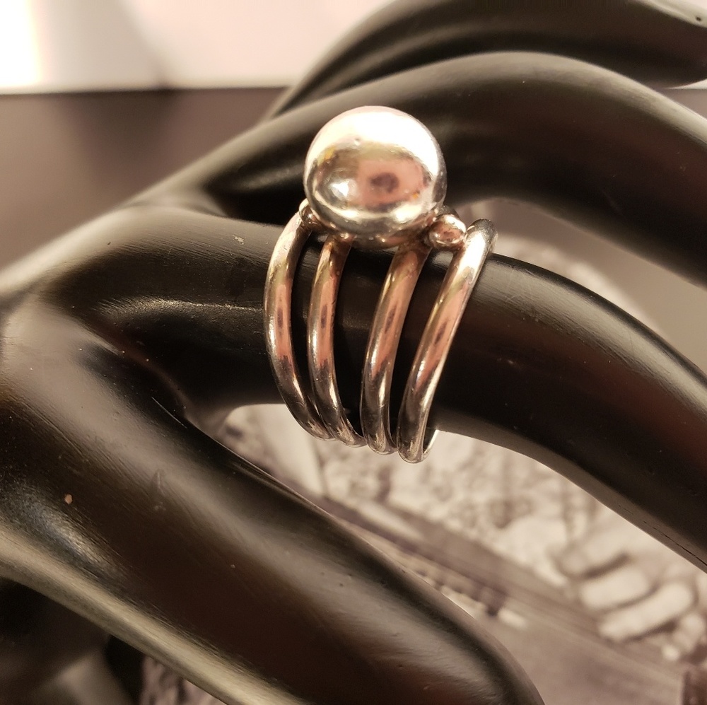 Vintage 1970s Modernist Sterling Silver Ring